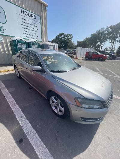 2013 Volkswagen Passat Location - Imports - Row 42 - Stock # H53215
