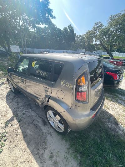 2010 Kia Soul Location - Imports - Row 44 - Stock # H53081