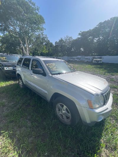 2006 Jeep Grand Cherokee Location - Chrysler - Row 42 - Stock # H52859