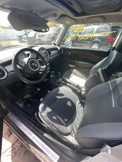 2008 MINI Cooper Hardtop Location - Imports - Row 45 - Stock # H53045