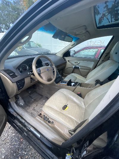 2011 Volvo XC90 Location - Imports - Row 1 - Stock # H53093