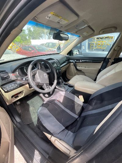 2013 Kia Sorento Location - Imports - Row 1 - Stock # H53225