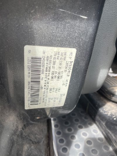 2006 Dodge Durango Location - Large Trucks & Vans - Row 20 - Stock # H53239