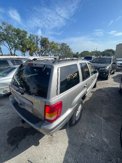 2000 Jeep Grand Cherokee Location - Chrysler - Row 39 - Stock # H53249