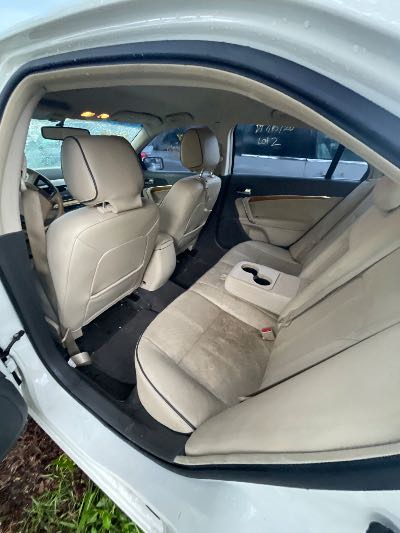 2012 Lincoln MKZ Location - Ford - Row 36 - Stock # H53278