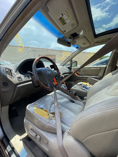 2001 Lexus RX 300 Location - Imports - Row 3 - Stock # H53324