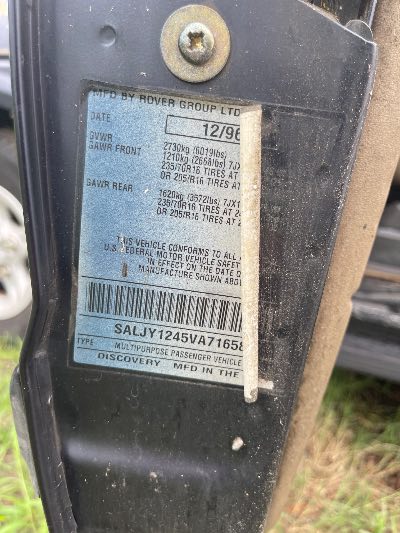 1997 Land Rover Discovery Location - Imports - Row 19 - Stock # H53253