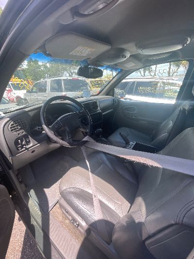 2002 Chevrolet TrailBlazer Location - GM - Row 33 - Stock # H53372