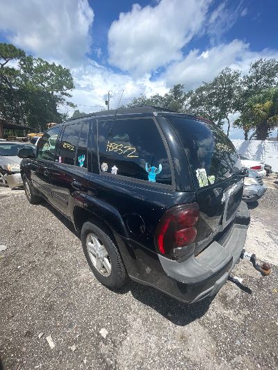2002 Chevrolet TrailBlazer Location - GM - Row 33 - Stock # H53372