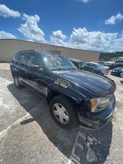 2002 Chevrolet TrailBlazer Location - GM - Row 33 - Stock # H53372