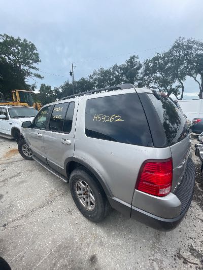 2003 Ford Explorer Location - Ford - Row 25 - Stock # H53262