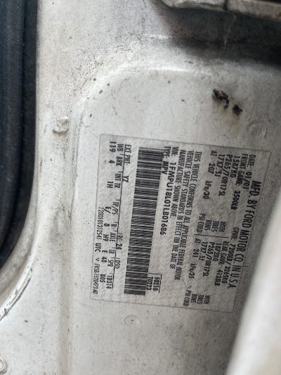 2001 Ford Expedition Location - Large Trucks & Vans - Row 24 - Stock # H53365