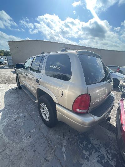 2003 Dodge Durango Location - Large Trucks & Vans - Row 23 - Stock # H53334