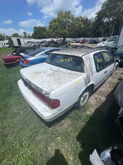 1991 Mercury Cougar Location - Ford - Row 36 - Stock # H53282