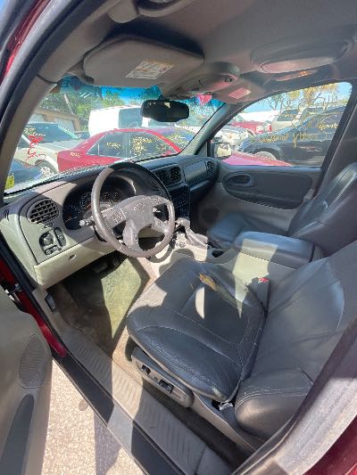 2002 Chevrolet TrailBlazer Location - GM - Row 31 - Stock # H53331