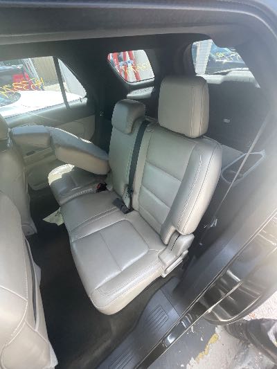 2013 Ford Explorer Location - Ford - Row 25 - Stock # H53379