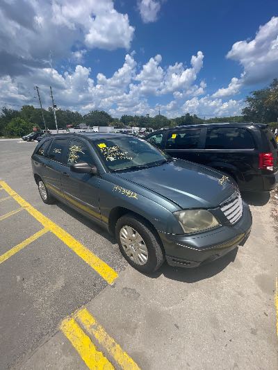 2005 Chrysler Pacifica Location - Chrysler - Row 42 - Stock # H53402