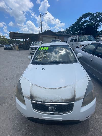 2011 Kia Rio Location - Imports - Row 21 - Stock # H53430