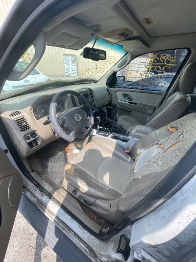 2007 Mercury Mariner Location - Ford - Row 25 - Stock # H53396