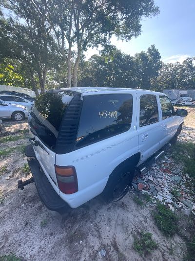 2002 GMC Yukon Location - Large Trucks & Vans - Row 28 - Stock # H53199
