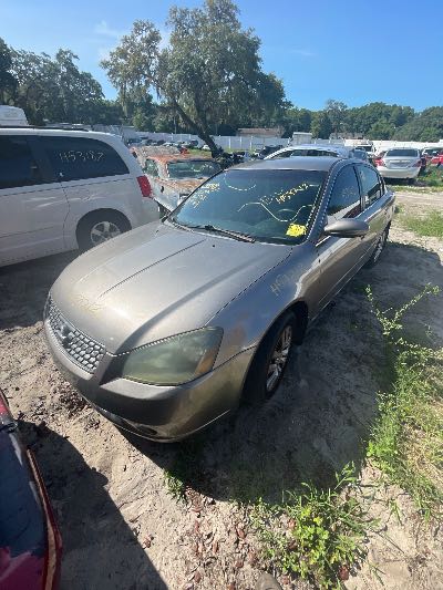2005 Nissan Altima Location - Imports - Row 5 - Stock # H53212