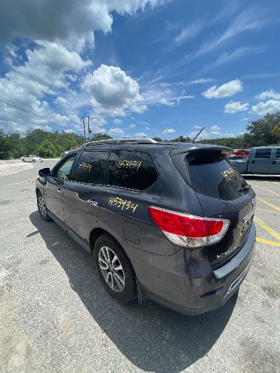 2013 Nissan Pathfinder Location - Imports - Row 5 - Stock # H53434