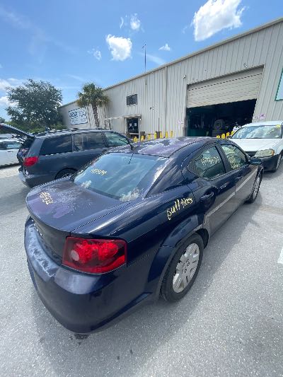 2014 Dodge Avenger Location - Chrysler - Row 42 - Stock # H53404