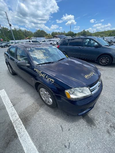 2014 Dodge Avenger Location - Chrysler - Row 42 - Stock # H53404