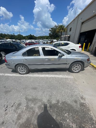 2004 Volvo S60 Location - Imports - Row 8 - Stock # H53441