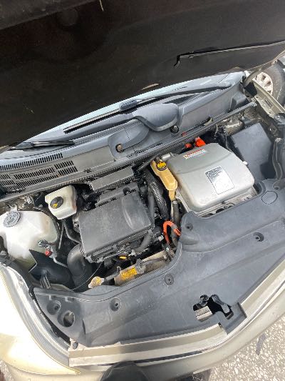 2006 Toyota Prius Location - Imports - Row 6 - Stock # H53424