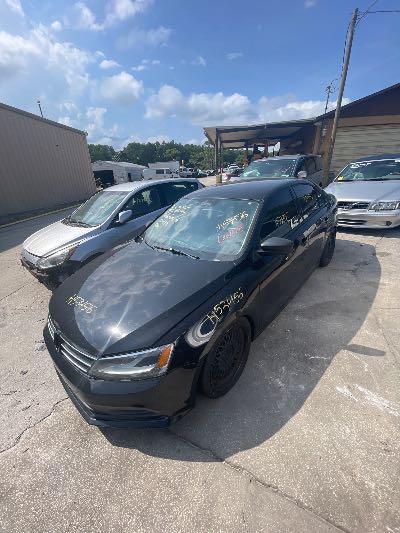 2015 Volkswagen Jetta Sedan Location - Imports - Row 7 - Stock # H53456