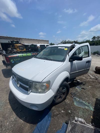 2009 Dodge Durango Location - Chrysler - Row 43 - Stock # H53406