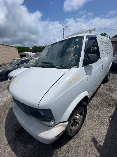 2004 Chevrolet Astro Cargo Van Location - GM - Row 33 - Stock # H53480