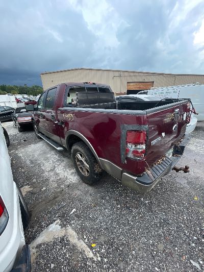 2005 Ford F-150 Location - Large Trucks & Vans - Row 24 - Stock # H53475