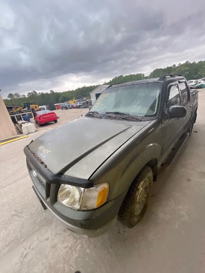 2003 Ford Explorer Sport Trac Location - Ford - Row 27 - Stock # H53495