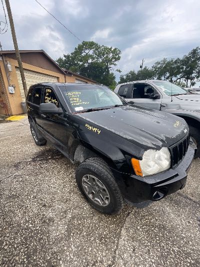 2007 Jeep Grand Cherokee Location - Chrysler - Row 43 - Stock # H53494