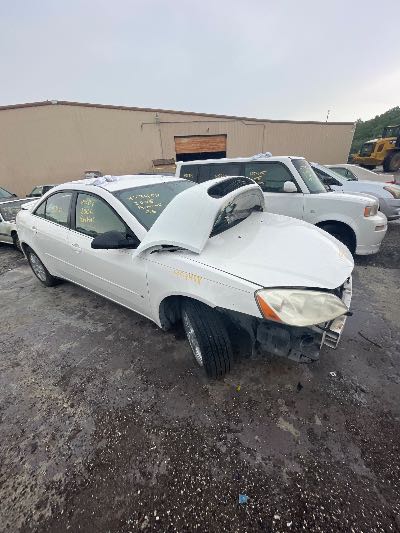 2006 Pontiac G6 Location - GM - Row 35 - Stock # H53458