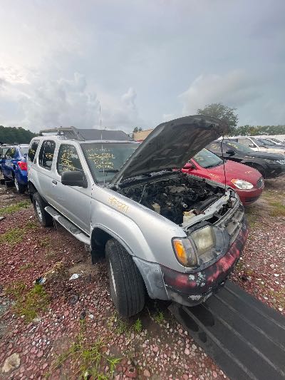 2000 Nissan Xterra Location - Imports - Row 4 - Stock # H53381