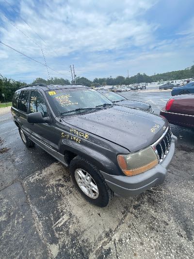 2002 Jeep Grand Cherokee Location - Chrysler - Row 43 - Stock # H53526