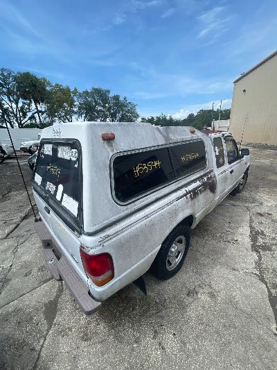 1995 Ford Ranger Location - Ford - Row 27 - Stock # H53544
