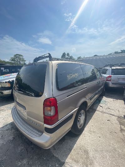 2001 Chevrolet Venture Location - GM - Row 34 - Stock # H53484