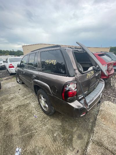2008 Chevrolet TrailBlazer Location - GM - Row 37 - Stock # H45788