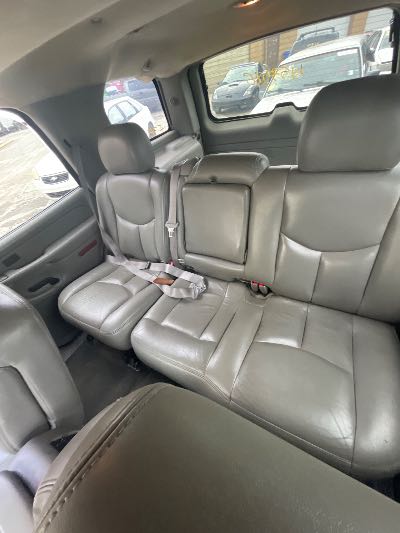 2005 Chevrolet Tahoe Location - Large Trucks & Vans - Row 26 - Stock # H53516