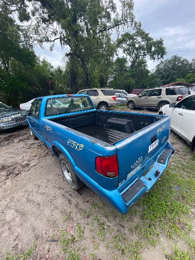 1994 Chevrolet S-10 Location - GM - Row 35 - Stock # H53503