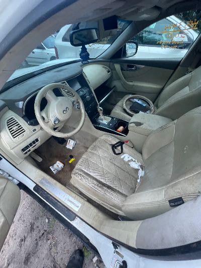 2010 INFINITI FX35 Location - Imports - Row 13 - Stock # H53414