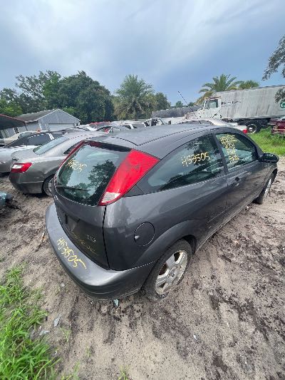 2003 Ford Focus Location - Ford - Row 28 - Stock # H53505