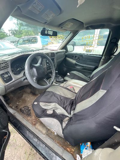 2004 Chevrolet Blazer Location - GM - Row 39 - Stock # H53444