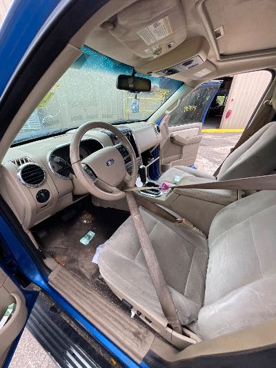2010 Ford Explorer Location - Ford - Row 27 - Stock # H53519