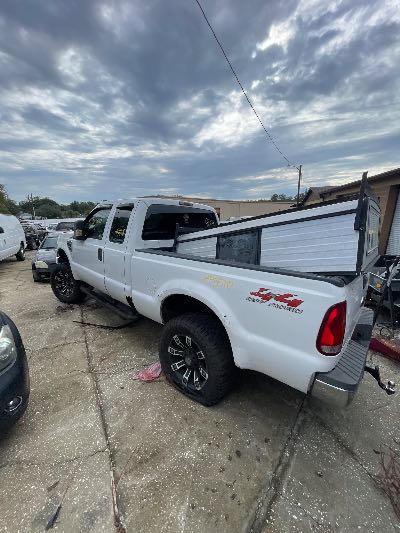 2008 Ford Super Duty F-250 Location - Large Trucks & Vans - Row 25 - Stock # H53510