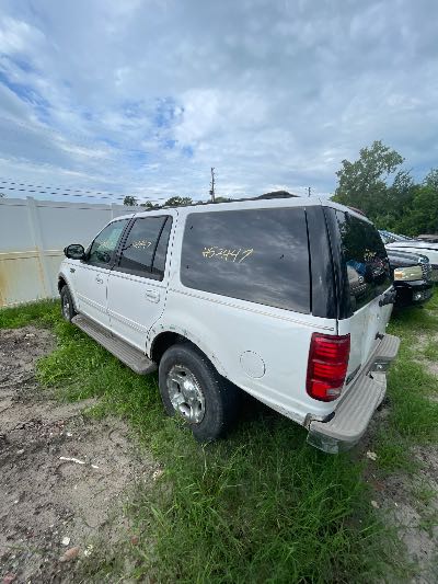 2001 Ford Expedition Location - Large Trucks & Vans - Row 29 - Stock # H53447